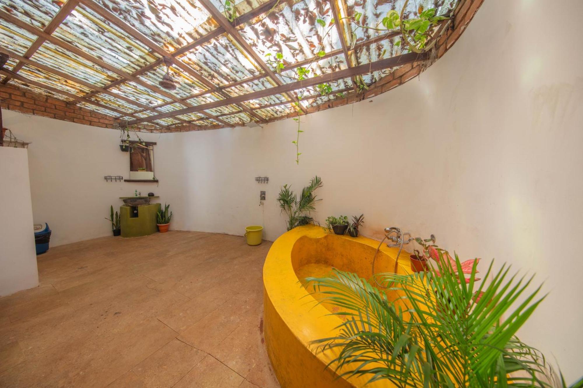 Satori Wellness Cottages I Yoga, Sauna, Ice Bath, Holistic Therapies & More Mandrem Exterior foto